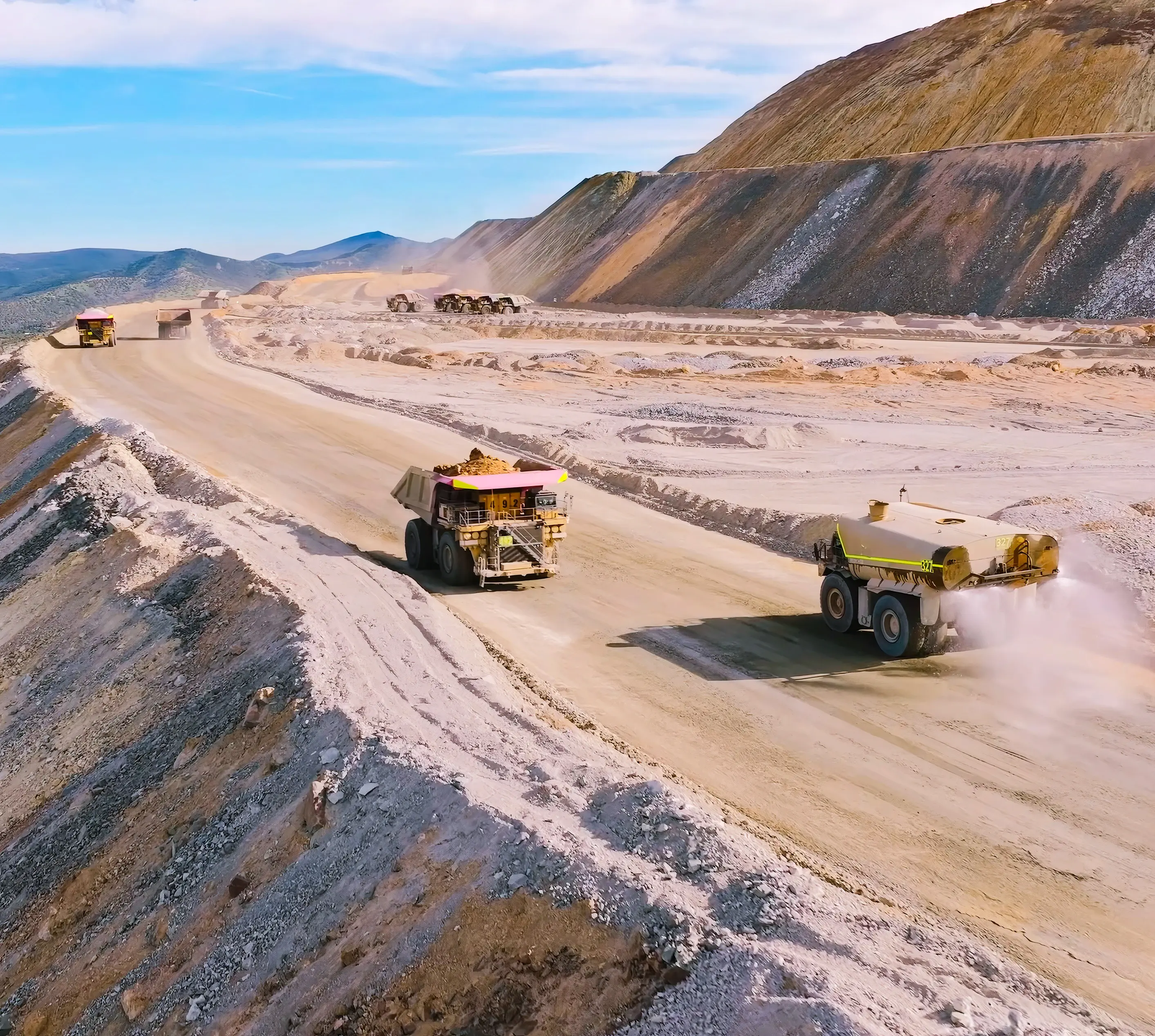 Autonomous mine site